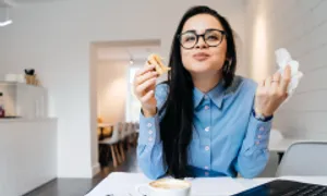 Bỏ ăn trưa - Thói quen xấu của nhiều người trẻ